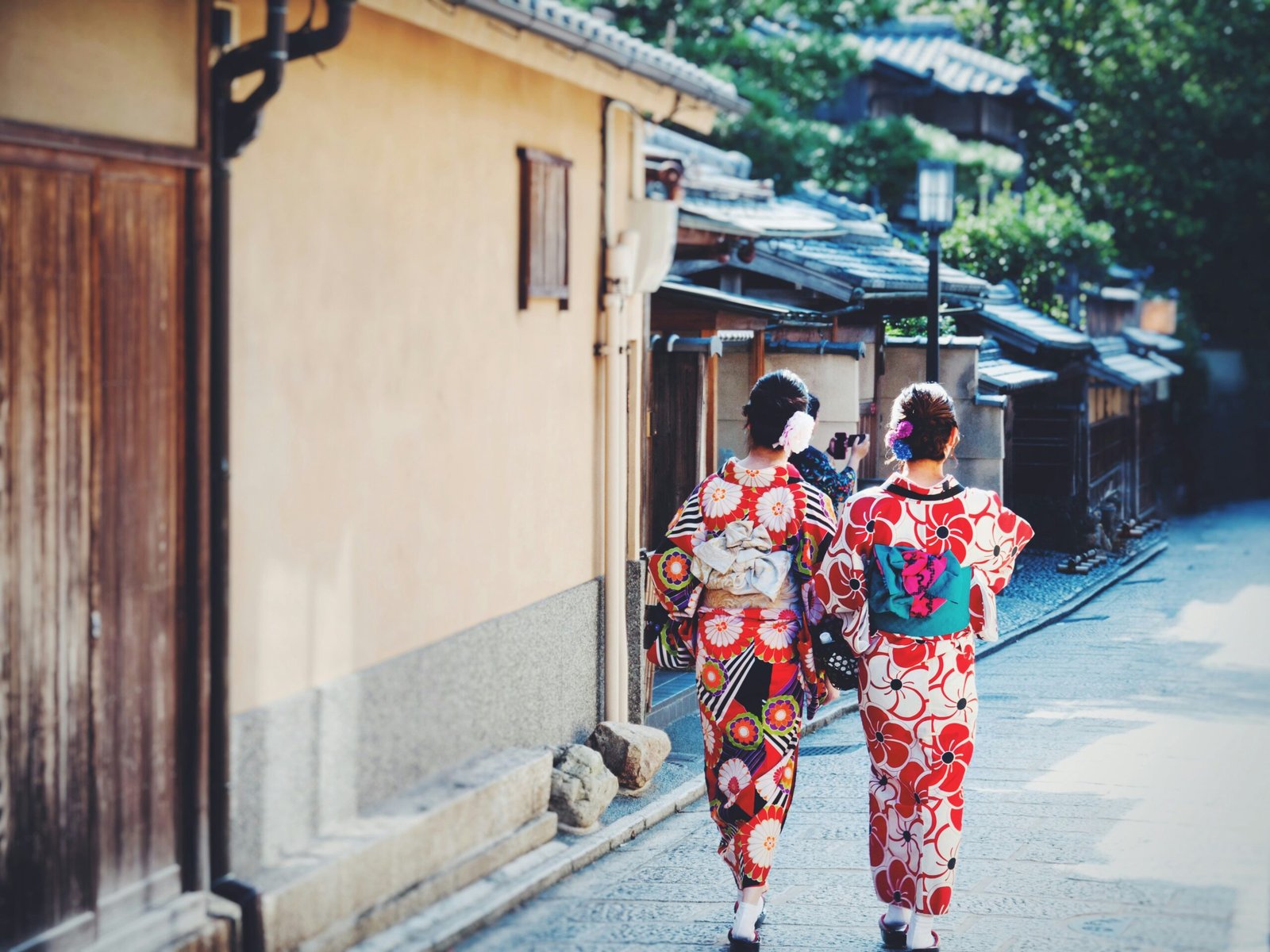 Best Guide to Budget Travel in Japan 2026