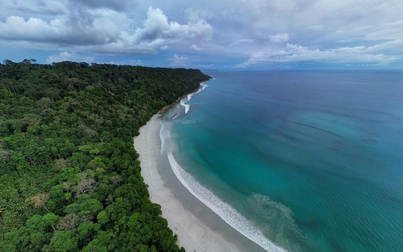 14 Best Islands in Asia to Visit in 2026
