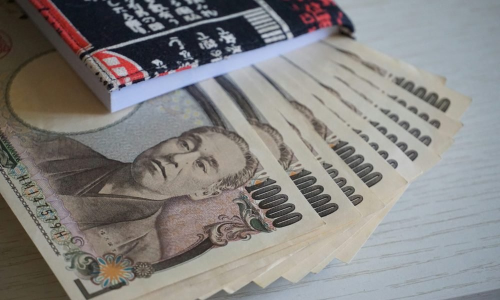 Japanese Currency to Know Before Travel to Japan​