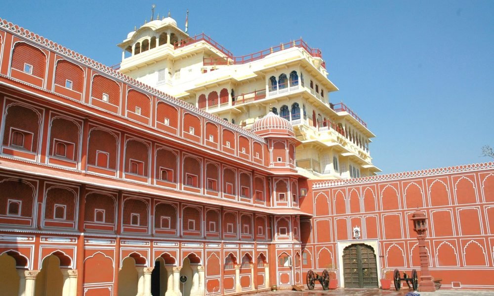 how to explore Rajasthan on a budget