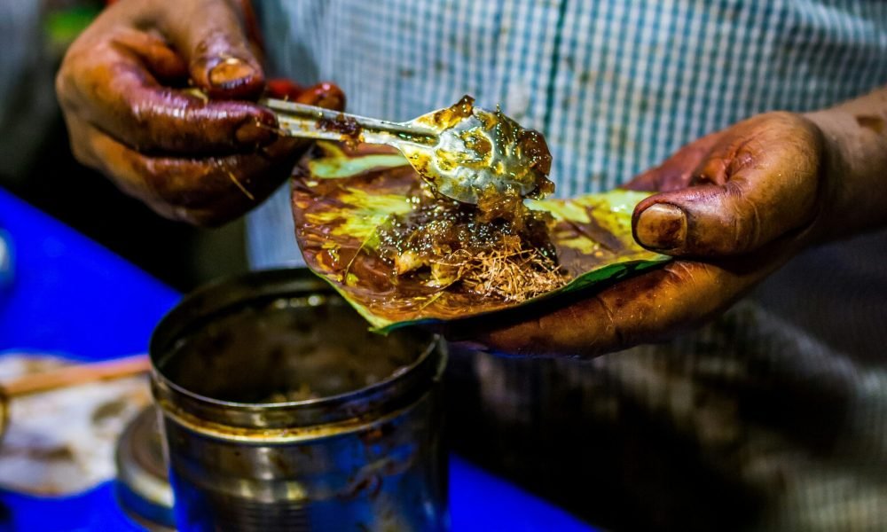 What to Eat and Drink in Varanasi, India