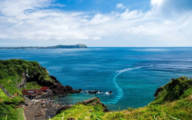 14 Best Islands in Asia to Visit in 2026