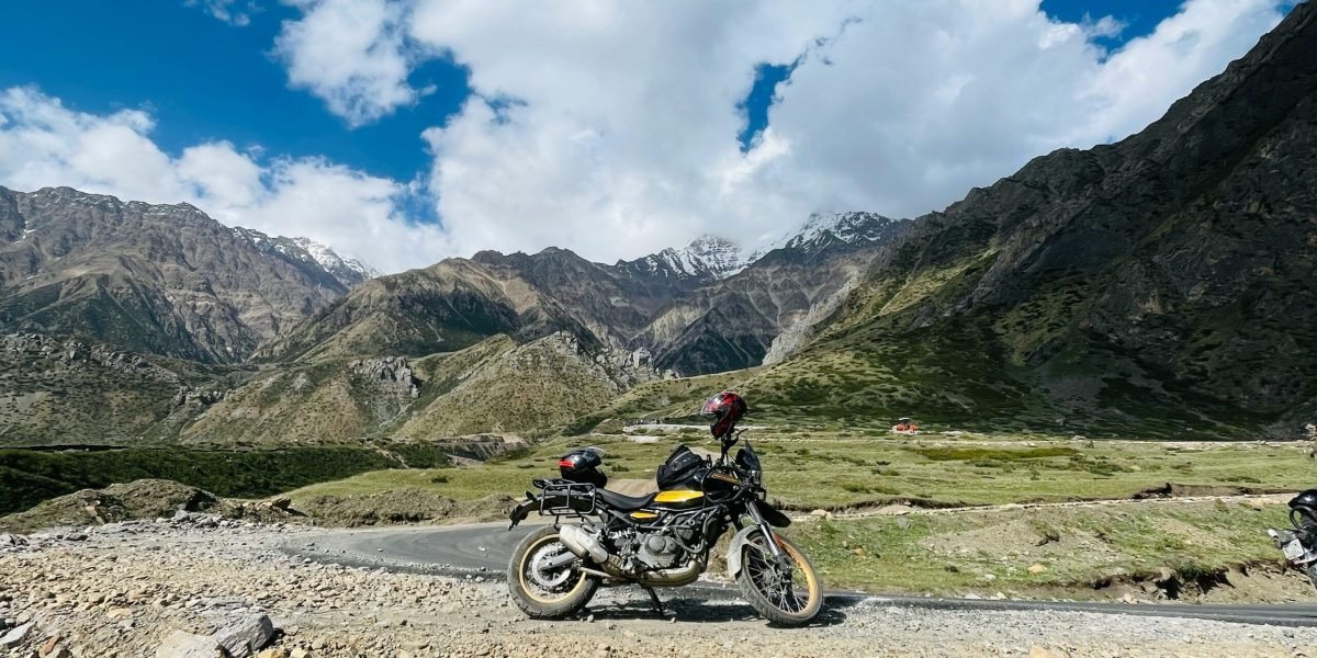 Plan the Perfect Bike Ride from Delhi to Ladakh