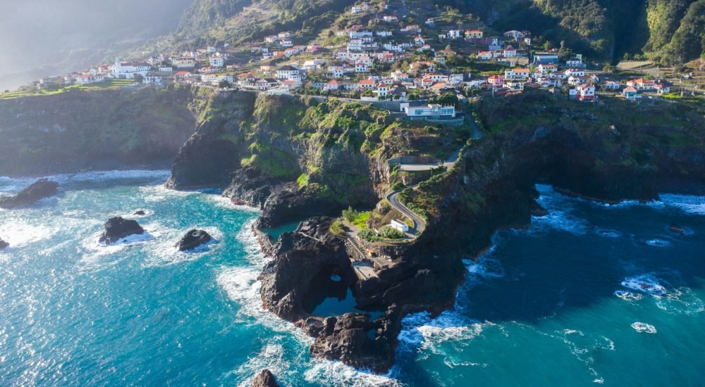 10 Remote Islands for a Real Break