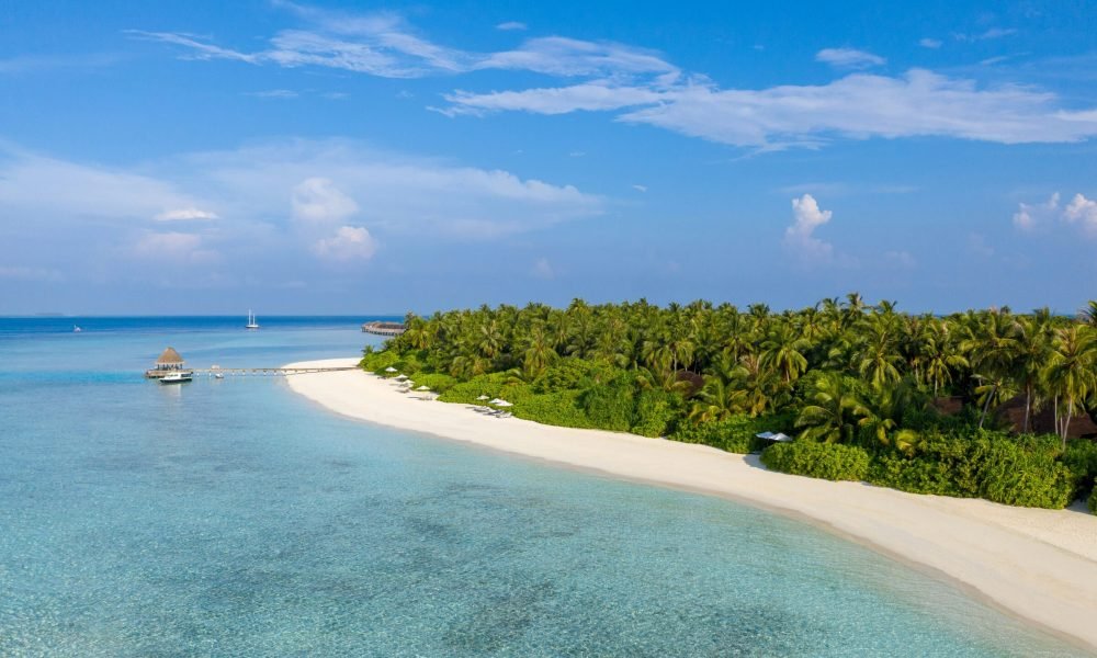 How to Plan a Summer Beach Trip in 2025