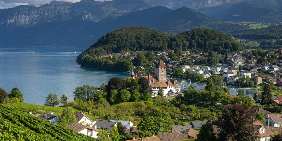 10 Destinations for Budget-Friendly Travel
