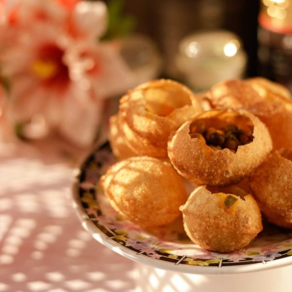 Best Street Food of Mumbai You Can't Miss