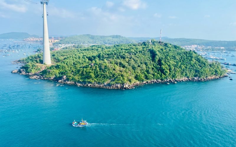14 Best Islands in Asia to Visit in 2026