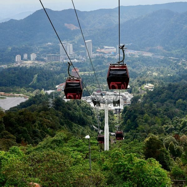 12 Best Travel Insurance Plans for Malaysia